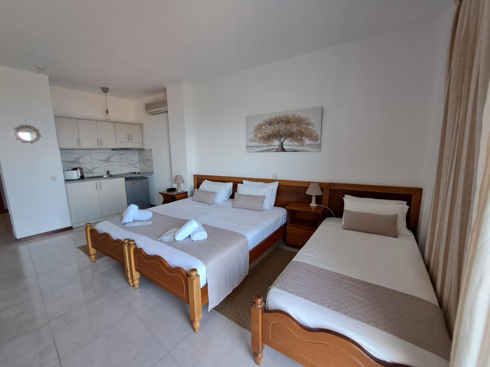Mesongí 75 Steps Apartments المظهر الخارجي الصورة