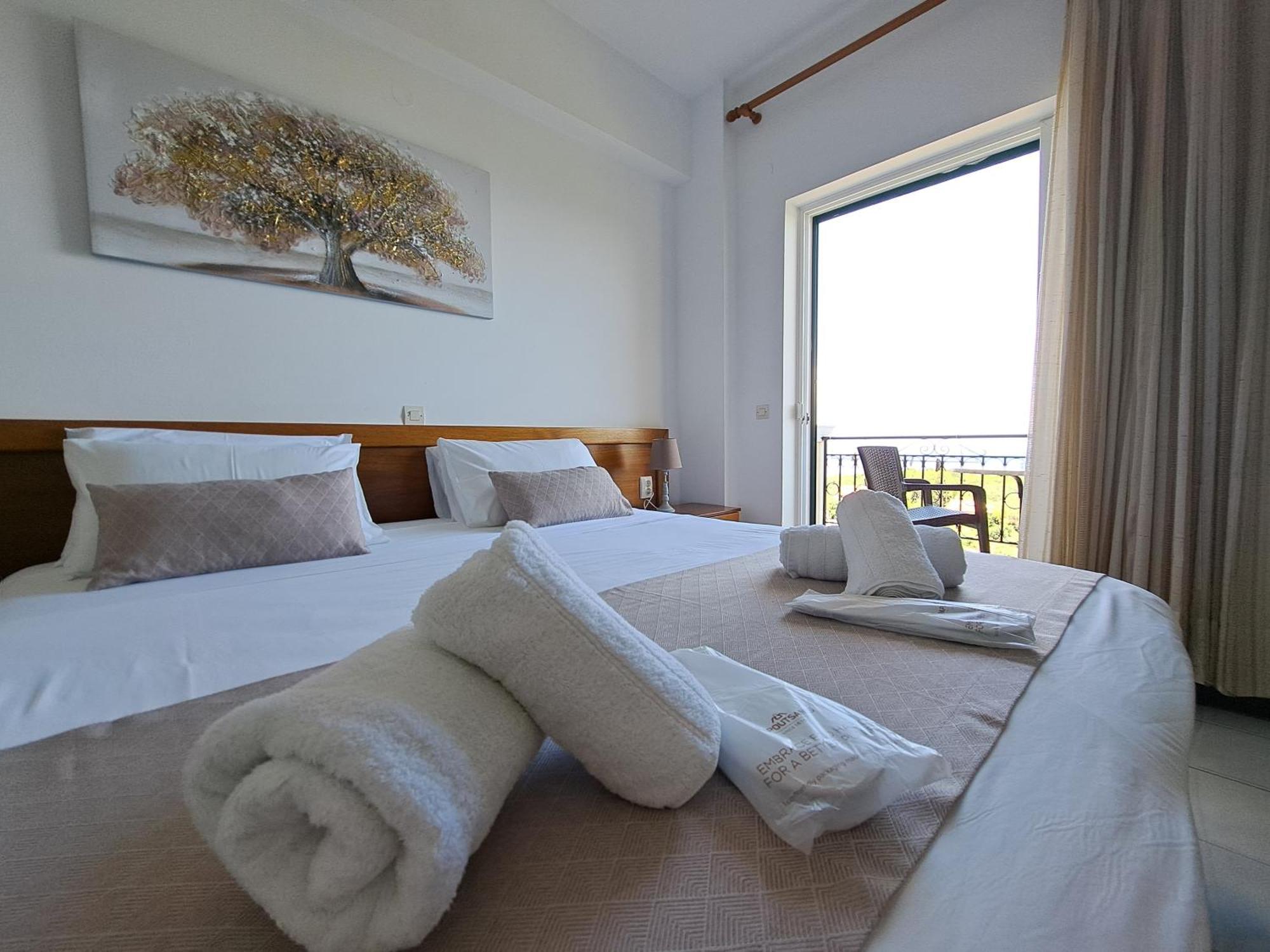 Mesongí 75 Steps Apartments المظهر الخارجي الصورة